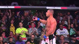 Bellator MMA Moment: Douglas Lima's Head Kick Knocks Out Ben Saunders