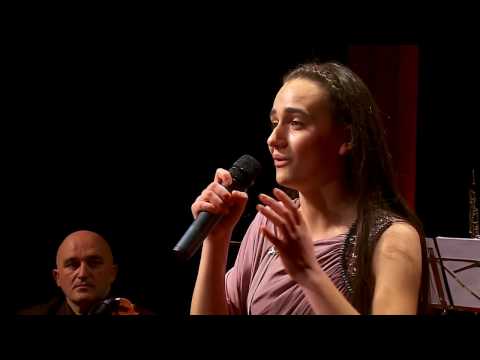 EGZONA HOXHA ''Kosovarja e bukur'' - KOSOVARJA KENDON 2016