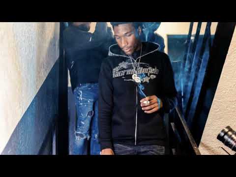 No savage x Gizwop - Hot Shit