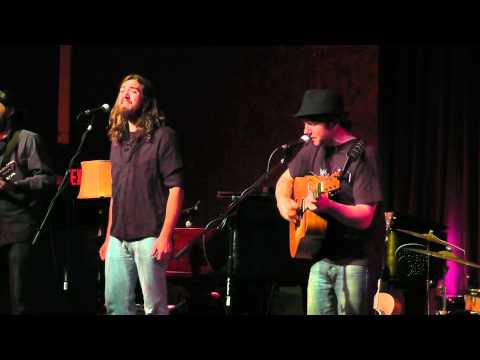 Kory Quinn & The Comrades - Barn Yard Stomp (Portland Pick: Live!)