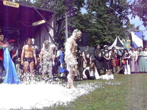 2011-Aug-20 MPS Telgte Teeren und Federn Alea der Bescheidene.AVI