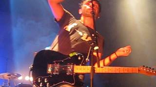 Eiffel - Sombre au Rock School Barbey à Bordeaux (3 Octobre 2013)