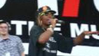 Santogold - Unstoppable (live)