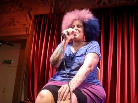 Kimya Dawson & Pablo Das - Zero Or A Zillion (Live @ Bush Hall, London, 09.07.12)