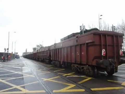 Irish Rail class 071 (079) + Tara Mines - Alexandra Road, Dublin.