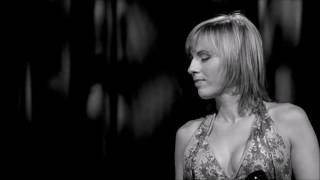 Silje Nergaard - Hunting High And Low