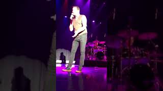 Ty Herndon (I Can’t make you love me)