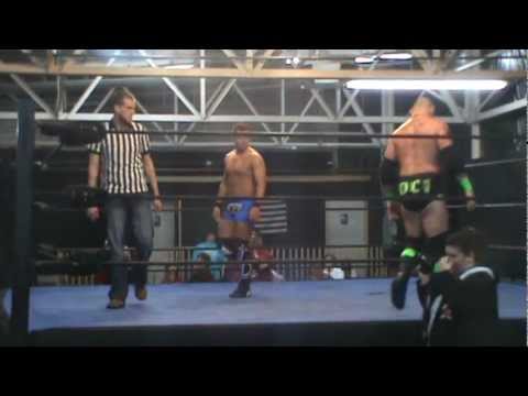 2011-04-01_TNT Heavyweight Championship Match_Rick Michaels_vs_Zach Daniels.MPG