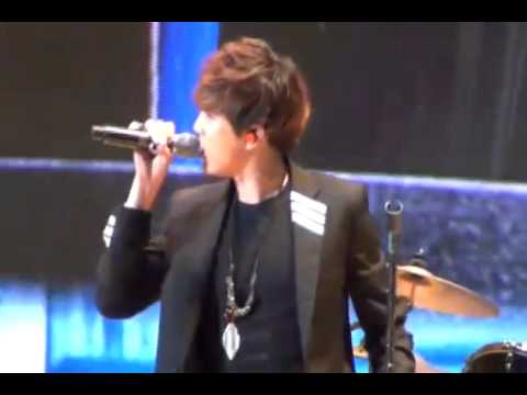 [FANCAM] 120427 FT Island at Lotte Crazy Night Party 'Severely '