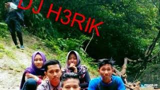 Download lagu DJ HERIK V4 BASSGILANO REMIX 2018 mp3 Download lagu DJ HERIK V4 BASSGILANO REMIX 2018 mp3