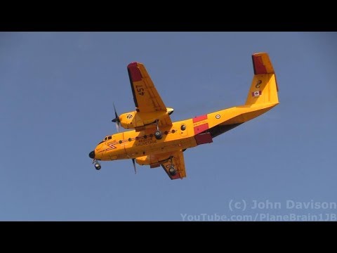 2017 Airshow London - CC-105 Buffalo & SAR Tech Parachute Jump