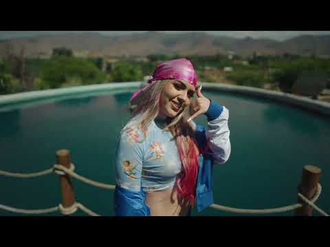 Paloma Lomax x El Bai - POR AHI