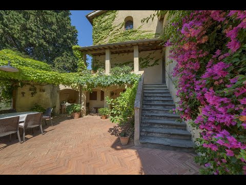 V56776 Beautiful Chianti Property with Pool and 20 Hectares, Tuscany