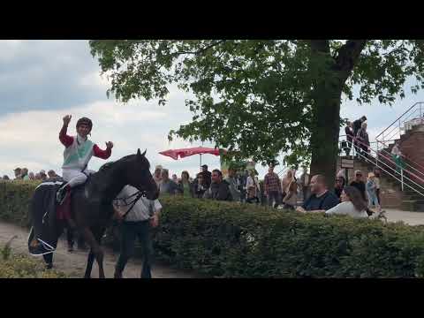 Sieger Andrasch Starke & seine Fans