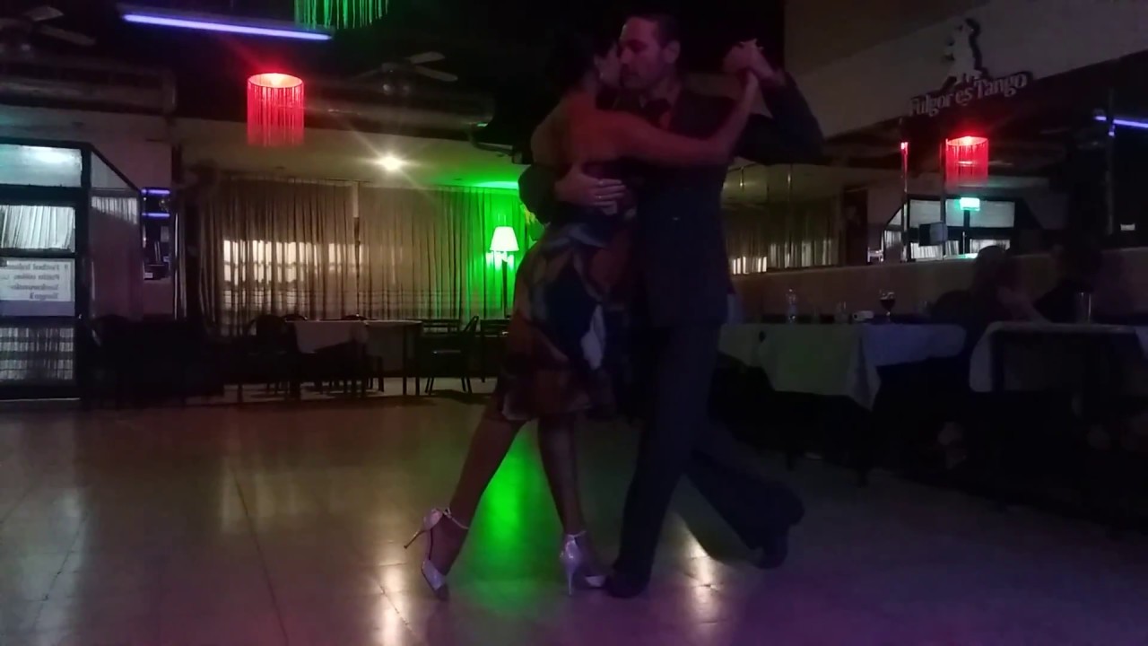 Samantha Dispari y Santiago Fina bailan Prisionero - Parakultural - Octubre 2016