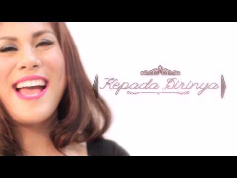 Regina - Aku Jatuh Cinta (Official Lyric Video)
