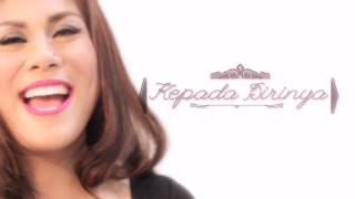Regina - Aku Jatuh Cinta (Official Lyric Video)
