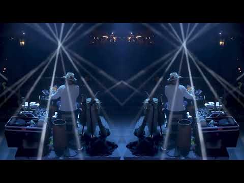 Oxum - Poranguí Live at Envision