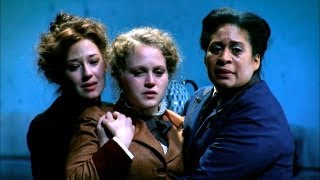 Mainstage Debuts with Three Sisters