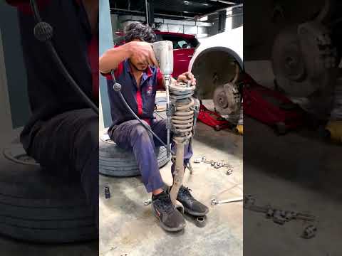 Mercedes GLC 220d | SHOCK ABSORBER | REPLACED | Mr.Automotive