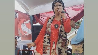 Download lagu Ma enyot feat Tika Zeins bp5 mp3