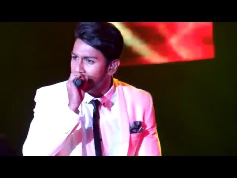 TAUFIK BATISAH- AWAK KAT MANE, KONSERT 5 DIVO 13022016 [FULL HD]