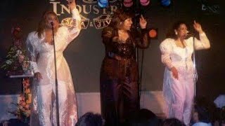 Former Ladies Of The Supremes - You Can't Hurry Love [Industry Cafe L.A - June 1996]