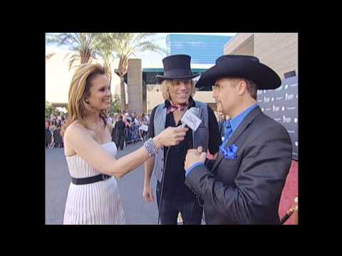 Big and Rich Red Carpet Interview ACM Awards 2011