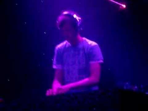 Cosmic Gate - A&B - Home (Wippenberg Remix)