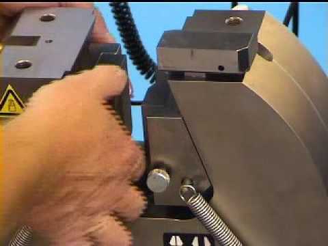 100 200kN Pneumatic Wedge Grip Face change