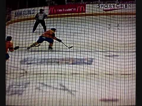 World Junior IIHF Sweden vs Finland Highlights 31-12-09