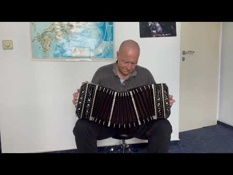 Ayelén Pais (Arr.): Tutorial de Bandoneón - Pequeña (Osmar Maderna)