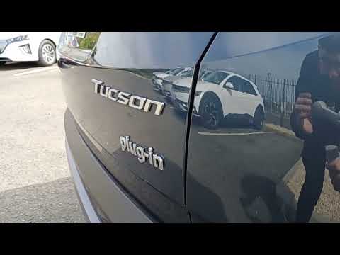 Hyundai Tucson Executive Plus Phev 1.6 Petrol 5dr - Image 2