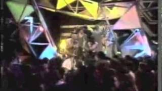 Beggar & Co Somebody Help Me Out