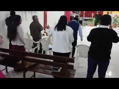 primer congreso de Jóvenes en Puna - Potosí lavando al Señor Jesucristo 