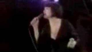 Cyndi Lauper - Working Class Hero (live)