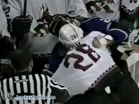 Landon Wilson vs Ian Laperriere Oct 15, 2000