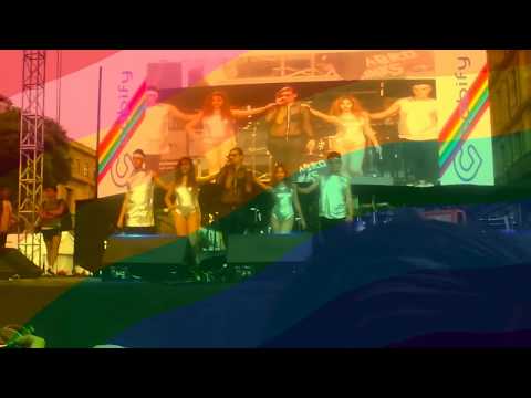 Marcha del Orgullo Gay LGBTTTI concierto Zócalo / televisión Extraterrestre y NINI MTX 4