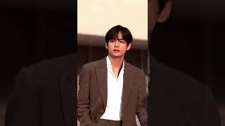 Download lagu Kim Taehyung on TMA Red Carpet 2019 will forever be in history mp3 Download lagu Kim Taehyung on TMA Red Carpet 2019 will forever be in history mp3
