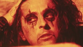 The Crazy Real-Life Story Of Alice Cooper