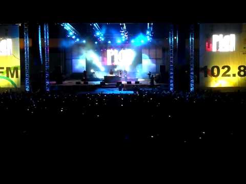 Carlos Jean & Electric Nana Costa Pop 2011