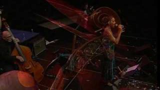 Angela Hagenbach - Berimbau (Live)