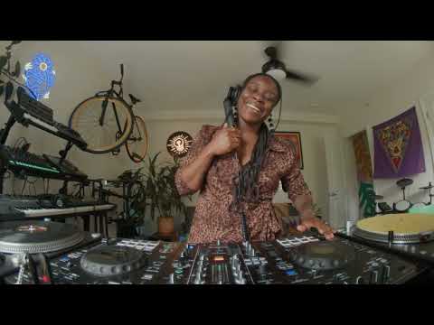 A NEO-SOUL SOUNDSCAPE FT. ERYKAH BADU, DWELE, D'ANGELO, JILL SCOTT & MORE!