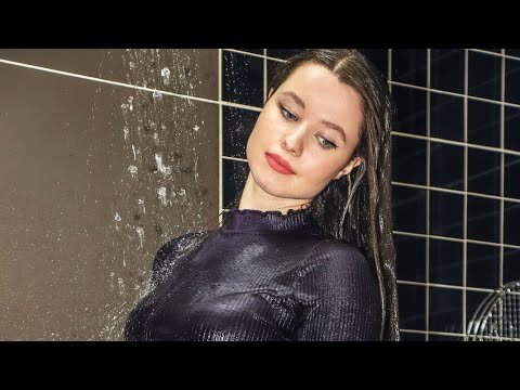 DON'T MISS! BEAUTIFUL KARINA IN A WET DRESS RELAXES IN THE POOL [WETLOOKER ID: ms-4832-karina2]