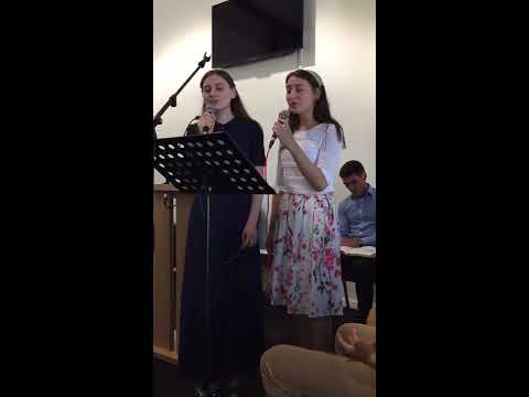 Surorile Solovăstru - Prin pustia grea