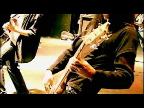 Dynahead - Bloodish Eyes (Live 2005) online metal music video by DYNAHEAD