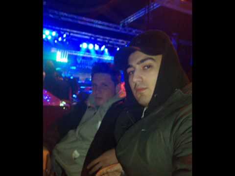 Azzis mit Herz feat. Vega-Unsere Seelen sind frei