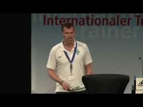 ITK 2013 - Individualisierung im mannschaftstaktischen Pressing (Theorie)