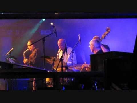 Alex Riel @ Royal Festival Hall (London 2010)