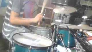 Tell All Your Friends (Drum Solo) - Hurry Let&#39;s Become One